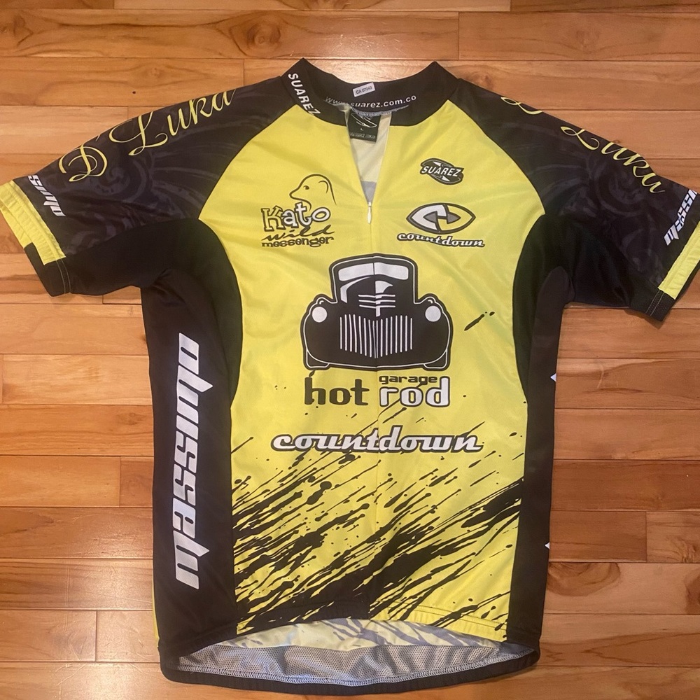 Mens Suarez Large Cycling Jersey Three Pocket Hot Rod Countdown